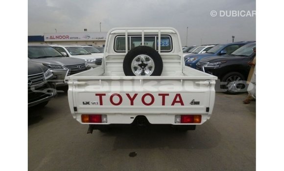 Buy Import Toyota Land Cruiser White Car in Import - Dubai in Dushanbe Buy Import Toyota Land Cruiser White Car in Import - Dubai in Dushanbe