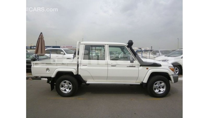 Big with watermark toyota land cruiser dushanbe import dubai 2403