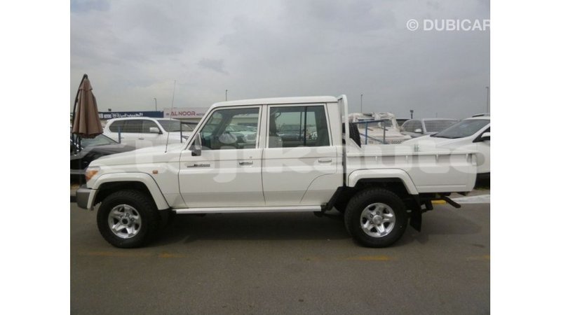 Big with watermark toyota land cruiser dushanbe import dubai 2403