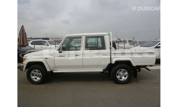 Buy Import Toyota Land Cruiser White Car in Import - Dubai in Dushanbe Buy Import Toyota Land Cruiser White Car in Import - Dubai in Dushanbe