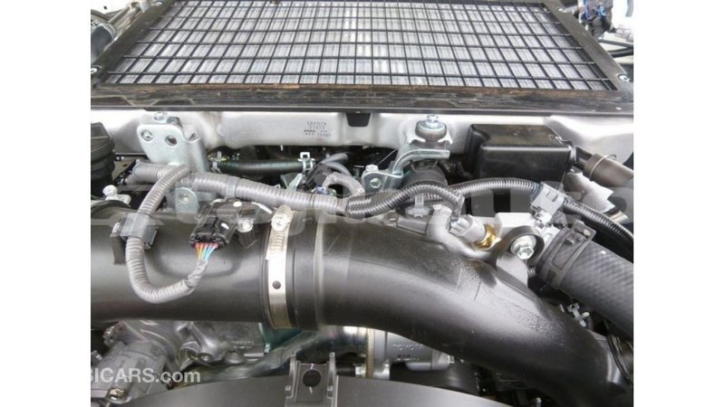 Big with watermark toyota land cruiser dushanbe import dubai 2403