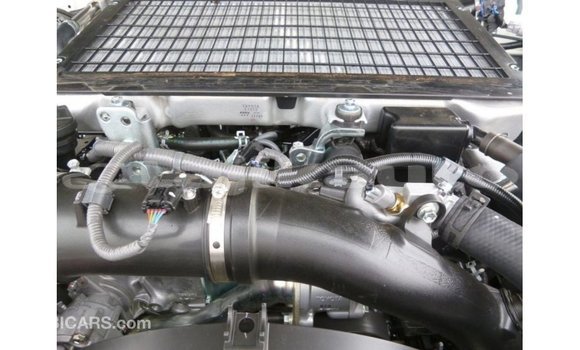 Buy Import Toyota Land Cruiser White Car in Import - Dubai in Dushanbe Buy Import Toyota Land Cruiser White Car in Import - Dubai in Dushanbe