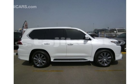 Buy Import Lexus LX White Car in Import - Dubai in Dushanbe Buy Import Lexus LX White Car in Import - Dubai in Dushanbe