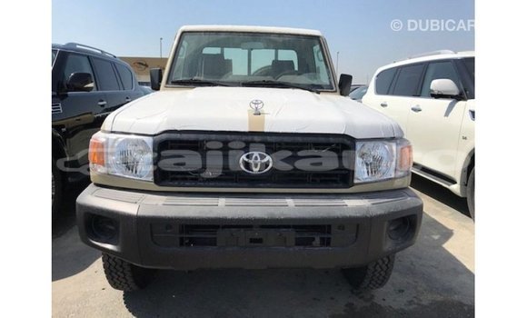 Buy Import Toyota Land Cruiser Beige Car in Import - Dubai in Dushanbe Buy Import Toyota Land Cruiser Beige Car in Import - Dubai in Dushanbe