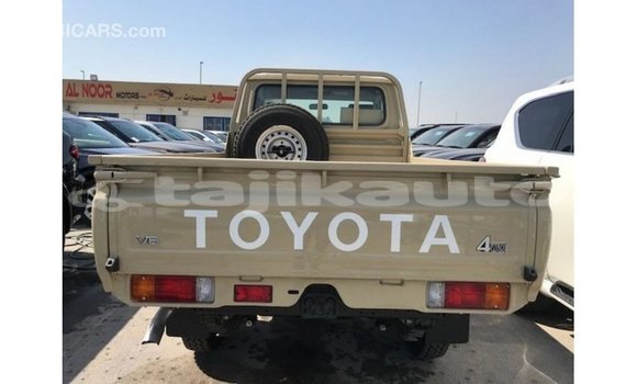 Buy Import Toyota Land Cruiser Beige Car in Import - Dubai in Dushanbe Buy Import Toyota Land Cruiser Beige Car in Import - Dubai in Dushanbe