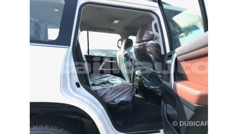 Big with watermark toyota land cruiser dushanbe import dubai 2423