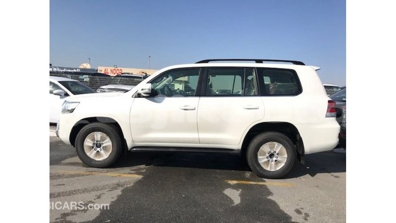 Big with watermark toyota land cruiser dushanbe import dubai 2423