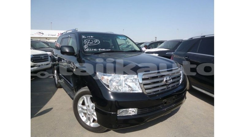 Big with watermark toyota land cruiser dushanbe import dubai 2429
