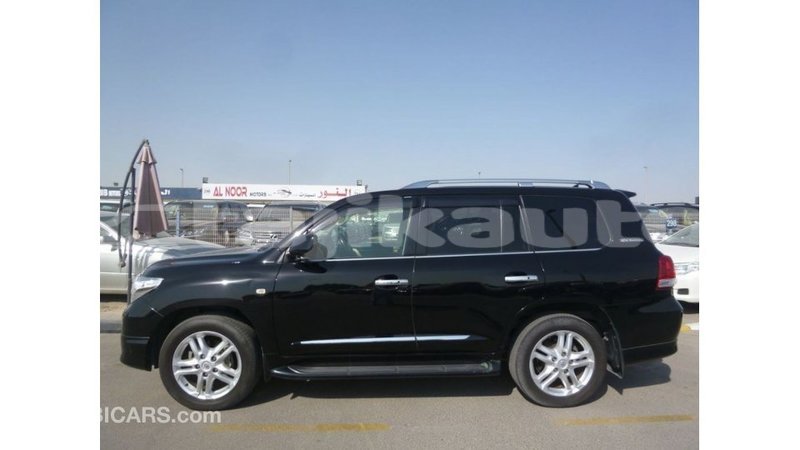 Big with watermark toyota land cruiser dushanbe import dubai 2429