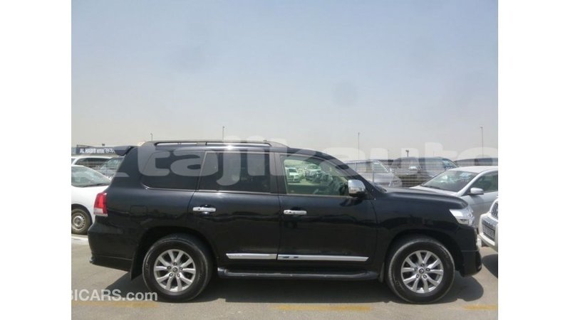 Big with watermark toyota land cruiser dushanbe import dubai 2432