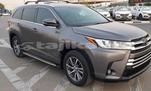 Buy Import Toyota Highlander Other Car in Import - Dubai in Dushanbe Buy Import Toyota Highlander Other Car in Import - Dubai in Dushanbe