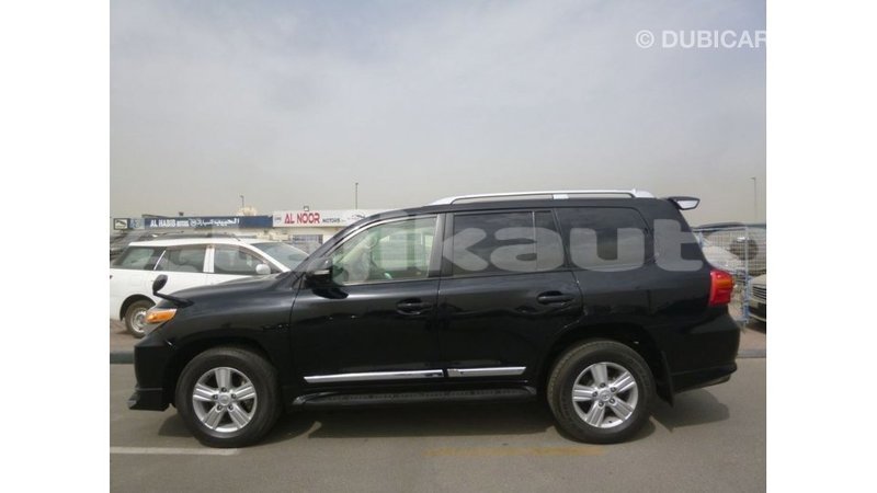 Big with watermark toyota land cruiser dushanbe import dubai 2435