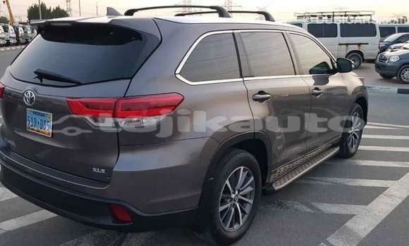 Buy Import Toyota Highlander Other Car in Import - Dubai in Dushanbe Buy Import Toyota Highlander Other Car in Import - Dubai in Dushanbe