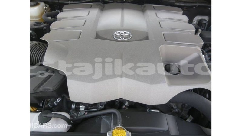 Big with watermark toyota land cruiser dushanbe import dubai 2440