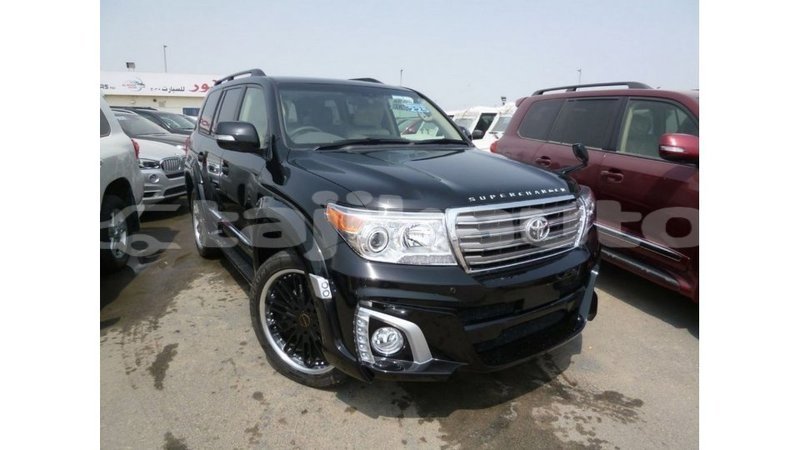 Big with watermark toyota land cruiser dushanbe import dubai 2446