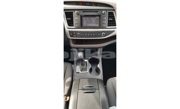 Buy Import Toyota Highlander Brown Car in Import - Dubai in Dushanbe Buy Import Toyota Highlander Brown Car in Import - Dubai in Dushanbe