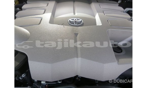 Buy Import Toyota Land Cruiser White Car in Import - Dubai in Dushanbe Buy Import Toyota Land Cruiser White Car in Import - Dubai in Dushanbe