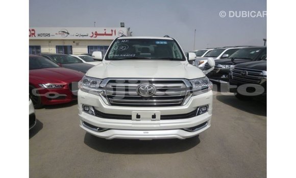 Buy Import Toyota Land Cruiser White Car in Import - Dubai in Dushanbe Buy Import Toyota Land Cruiser White Car in Import - Dubai in Dushanbe