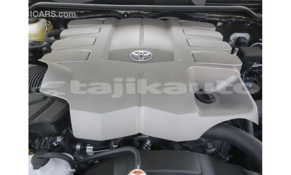 Buy Import Toyota Land Cruiser White Car in Import - Dubai in Dushanbe Buy Import Toyota Land Cruiser White Car in Import - Dubai in Dushanbe