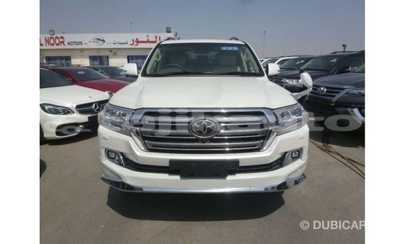 Buy Import Toyota Land Cruiser White Car in Import - Dubai in Dushanbe Buy Import Toyota Land Cruiser White Car in Import - Dubai in Dushanbe