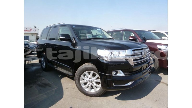 Big with watermark toyota land cruiser dushanbe import dubai 2463