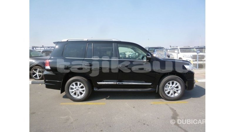 Big with watermark toyota land cruiser dushanbe import dubai 2463