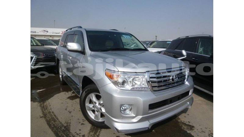 Big with watermark toyota land cruiser dushanbe import dubai 2464