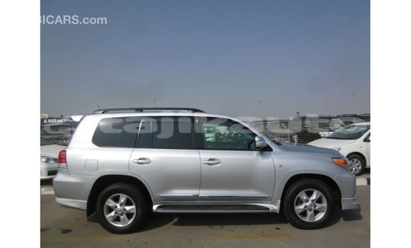 Buy Import Toyota Land Cruiser Other Car in Import - Dubai in Dushanbe Buy Import Toyota Land Cruiser Other Car in Import - Dubai in Dushanbe