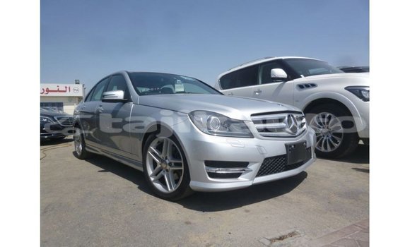 Buy Import Mercedes-Benz 200 Other Car in Import - Dubai in Dushanbe Buy Import Mercedes-Benz 200 Other Car in Import - Dubai in Dushanbe