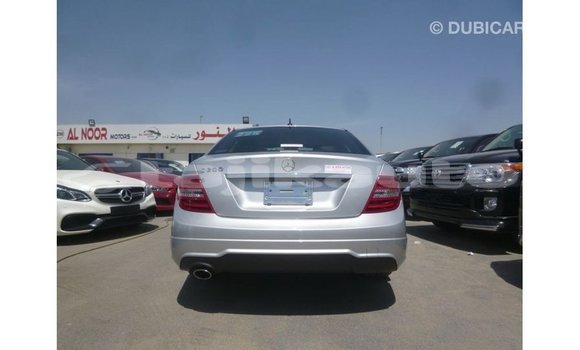 Buy Import Mercedes-Benz 200 Other Car in Import - Dubai in Dushanbe Buy Import Mercedes-Benz 200 Other Car in Import - Dubai in Dushanbe
