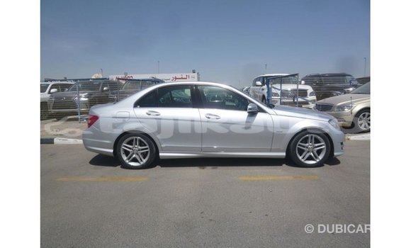 Buy Import Mercedes-Benz 200 Other Car in Import - Dubai in Dushanbe Buy Import Mercedes-Benz 200 Other Car in Import - Dubai in Dushanbe