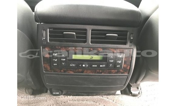Buy Import Toyota Land Cruiser White Car in Import - Dubai in Dushanbe Buy Import Toyota Land Cruiser White Car in Import - Dubai in Dushanbe