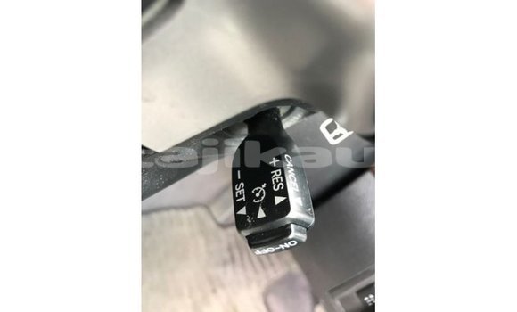 Buy Import Toyota Land Cruiser White Car in Import - Dubai in Dushanbe Buy Import Toyota Land Cruiser White Car in Import - Dubai in Dushanbe