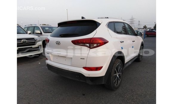 Buy Import Hyundai Tucson White Car in Import - Dubai in Dushanbe Buy Import Hyundai Tucson White Car in Import - Dubai in Dushanbe