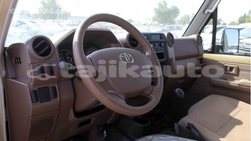 Big with watermark toyota land cruiser dushanbe import dubai 2485