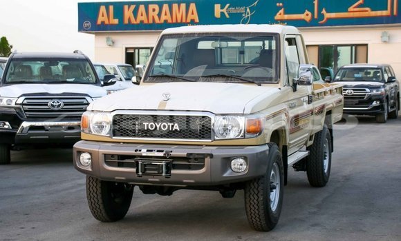 Buy Import Toyota Land Cruiser Beige Car in Import - Dubai in Dushanbe Buy Import Toyota Land Cruiser Beige Car in Import - Dubai in Dushanbe