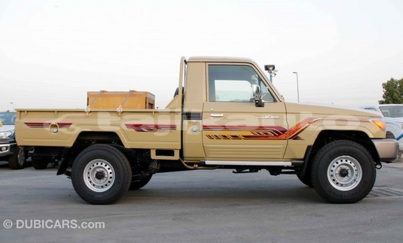Buy Import Toyota Land Cruiser Beige Car in Import - Dubai in Dushanbe Buy Import Toyota Land Cruiser Beige Car in Import - Dubai in Dushanbe