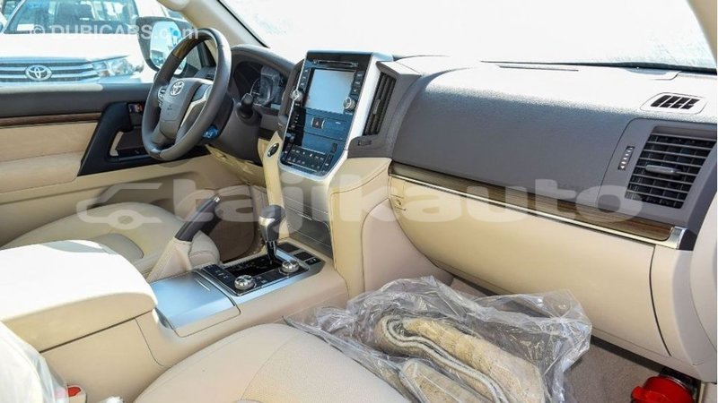 Big with watermark toyota land cruiser dushanbe import dubai 2493