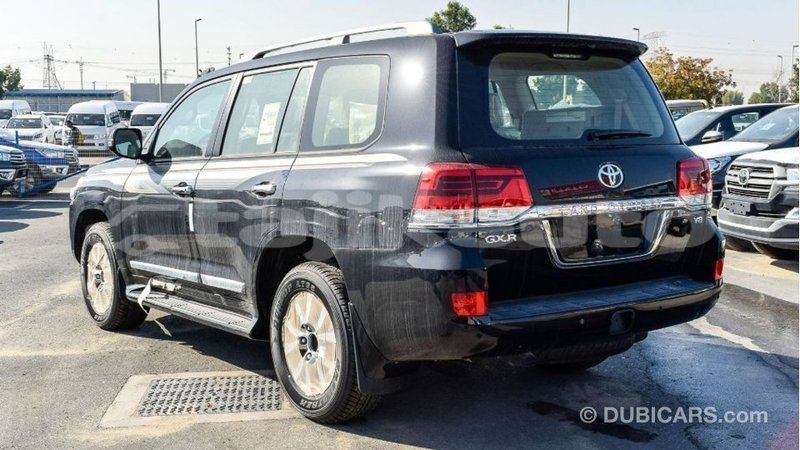 Big with watermark toyota land cruiser dushanbe import dubai 2493