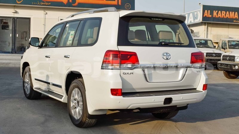 Big with watermark toyota land cruiser dushanbe import dubai 2495