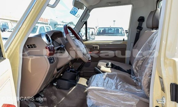 Buy Import Toyota Land Cruiser Beige Car in Import - Dubai in Dushanbe Buy Import Toyota Land Cruiser Beige Car in Import - Dubai in Dushanbe