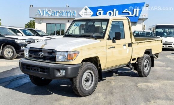 Buy Import Toyota Land Cruiser Beige Car in Import - Dubai in Dushanbe Buy Import Toyota Land Cruiser Beige Car in Import - Dubai in Dushanbe