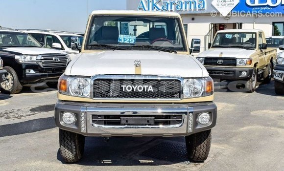 Buy Import Toyota Land Cruiser Beige Car in Import - Dubai in Dushanbe Buy Import Toyota Land Cruiser Beige Car in Import - Dubai in Dushanbe