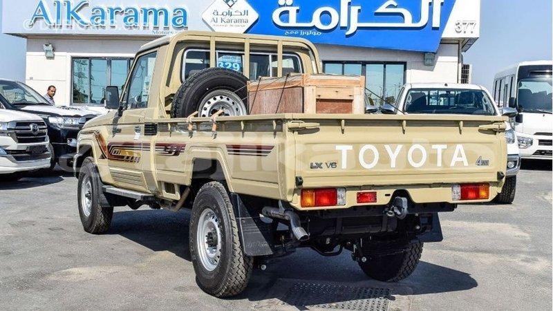 Big with watermark toyota land cruiser dushanbe import dubai 2502