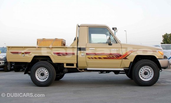 Buy Import Toyota Land Cruiser Beige Car in Import - Dubai in Dushanbe Buy Import Toyota Land Cruiser Beige Car in Import - Dubai in Dushanbe