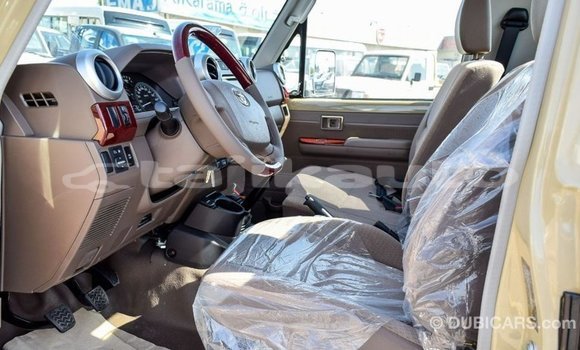 Buy Import Toyota Land Cruiser Beige Car in Import - Dubai in Dushanbe Buy Import Toyota Land Cruiser Beige Car in Import - Dubai in Dushanbe
