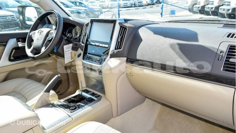 Big with watermark toyota land cruiser dushanbe import dubai 2518