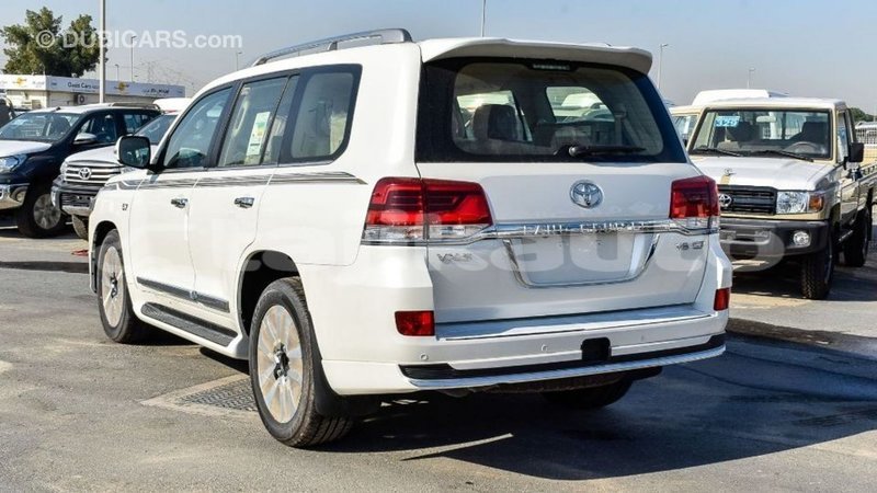 Big with watermark toyota land cruiser dushanbe import dubai 2518