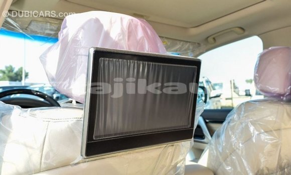 Buy Import Toyota Land Cruiser White Car in Import - Dubai in Dushanbe Buy Import Toyota Land Cruiser White Car in Import - Dubai in Dushanbe