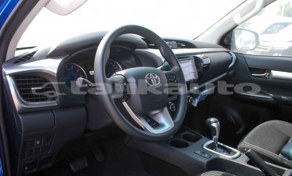 Buy Import Toyota Hilux Blue Car in Import - Dubai in Dushanbe Buy Import Toyota Hilux Blue Car in Import - Dubai in Dushanbe